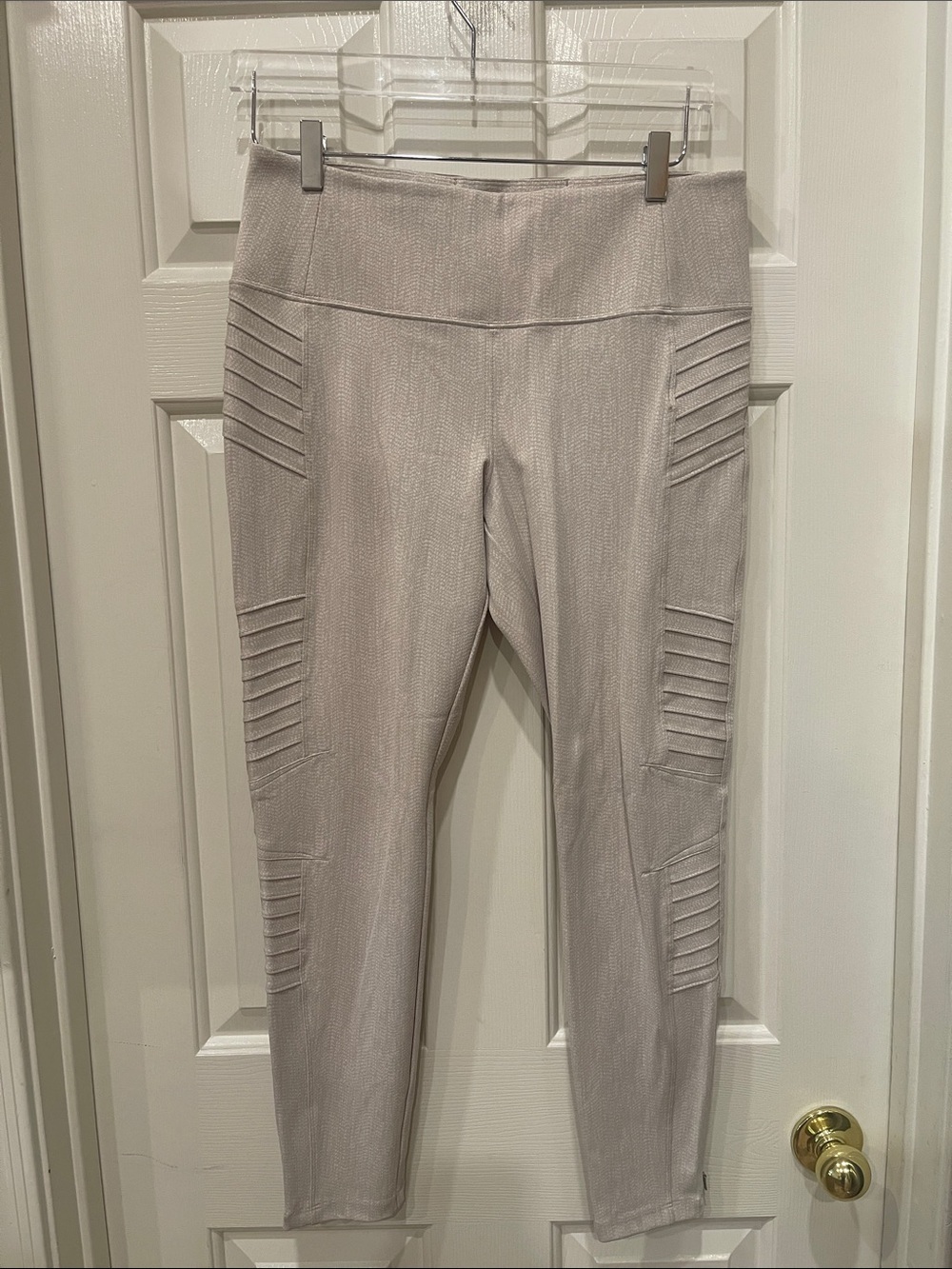 ATHLETA - Delancey Textured Moto Tight High-Light Taupe S:L (Inseam 26”)